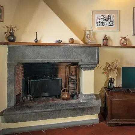 Apartment The Hill Terrace Massa (Tuscany)